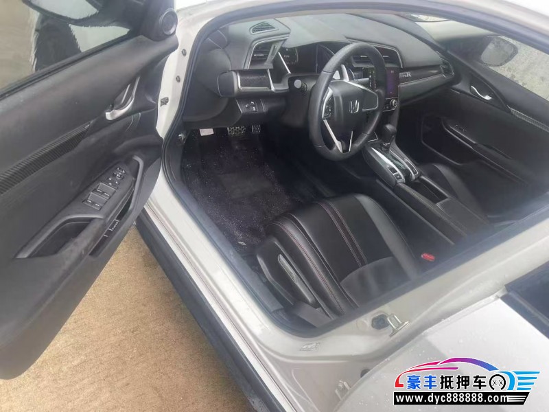 22年本田思域轿车抵押车出售