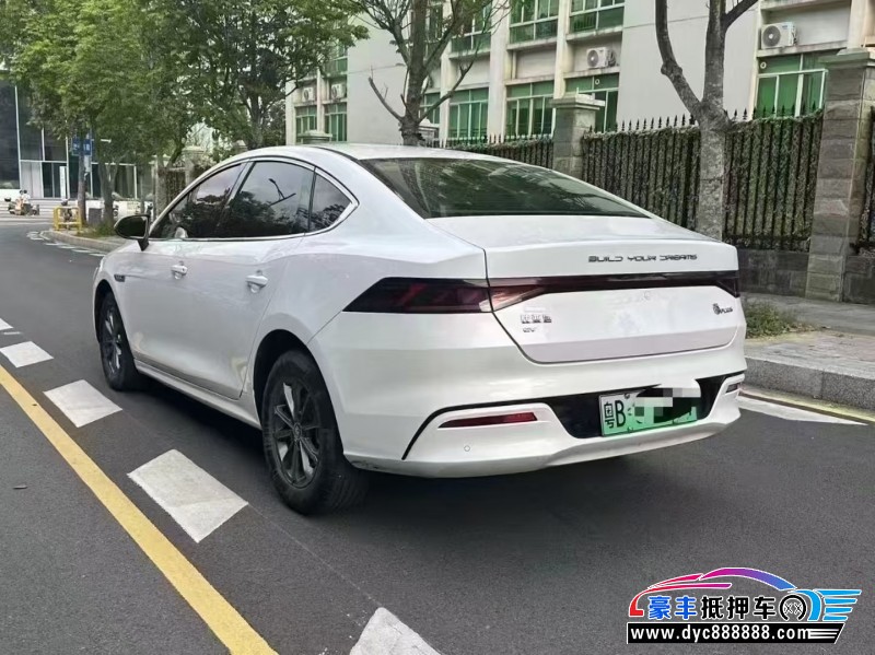 24年比亚迪秦轿车抵押车出售