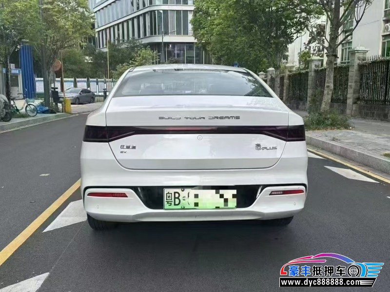 24年比亚迪秦轿车抵押车出售