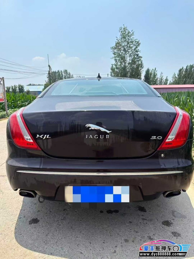 13年捷豹XJ轿车抵押车出售