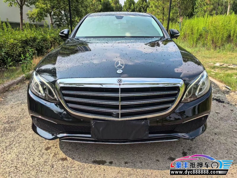 18年奔驰E轿车抵押车出售