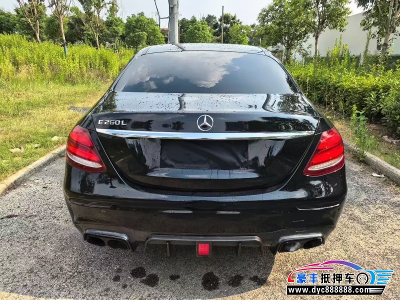 18年奔驰E轿车抵押车出售