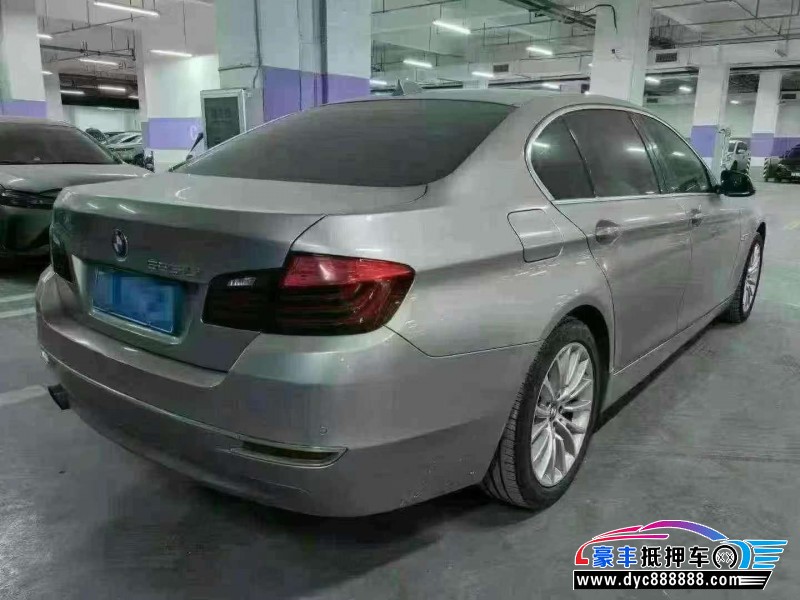 17年宝马5系轿车抵押车出售