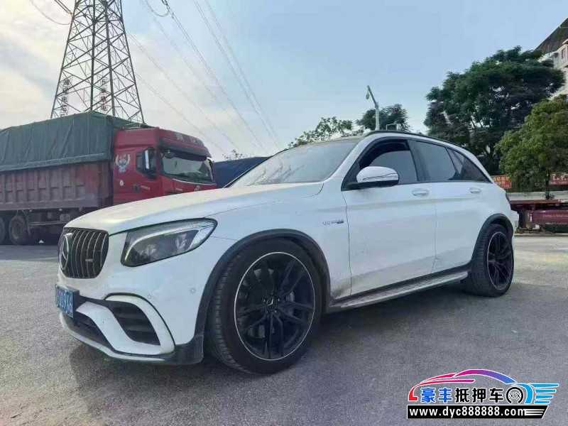 20年奔驰GLC AMG轿车抵押车出售