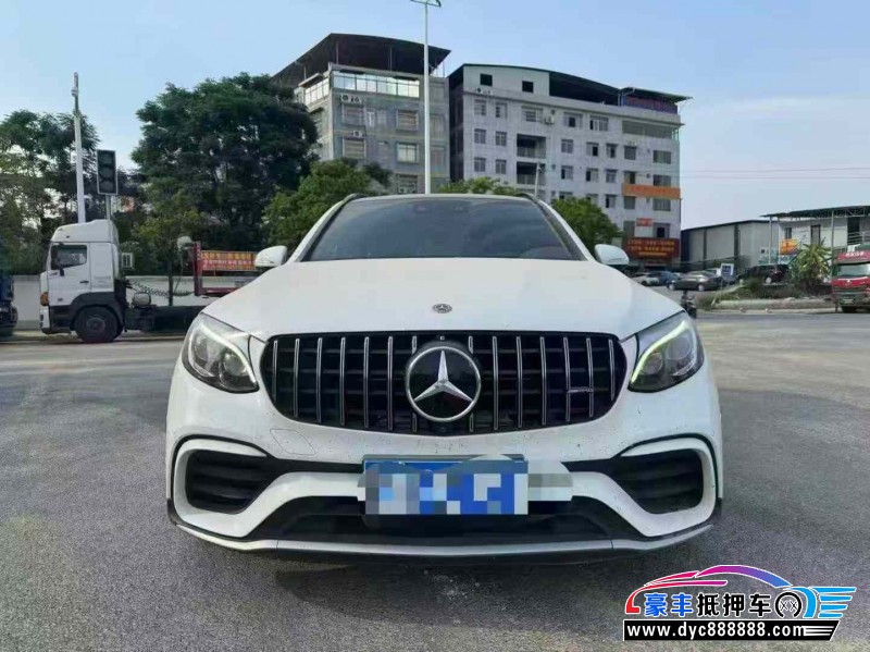 20年奔驰GLC AMG轿车抵押车出售