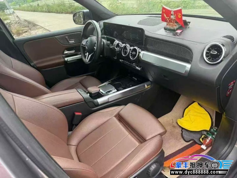 20年奔驰GLB轿车抵押车出售