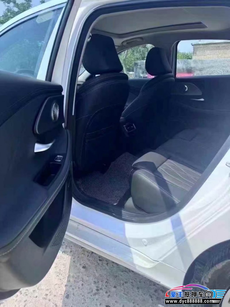 24年奇瑞艾瑞泽轿车抵押车出售