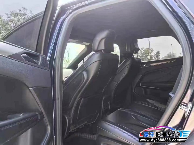 17年林肯MKC轿车抵押车出售