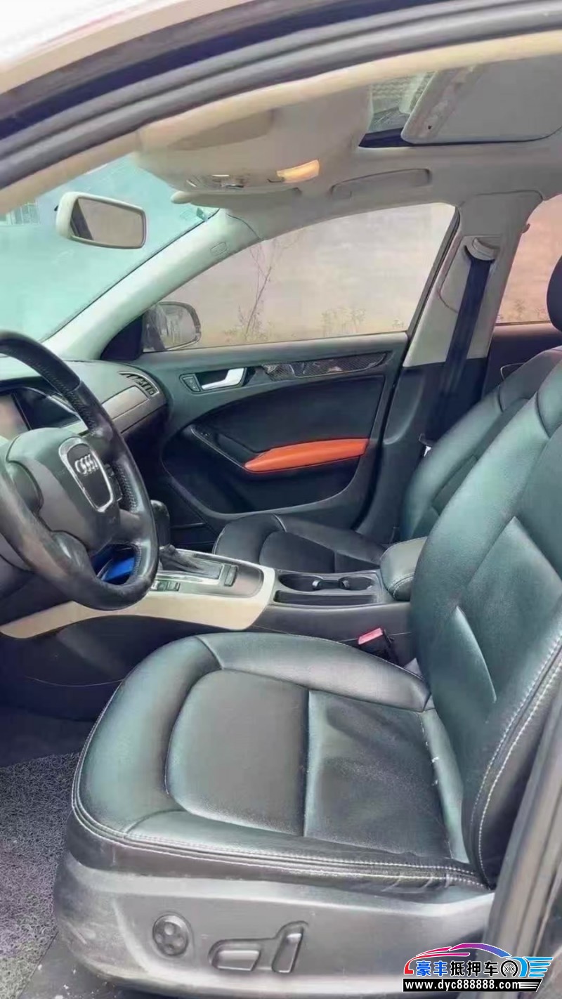 12年奥迪A4轿车抵押车出售