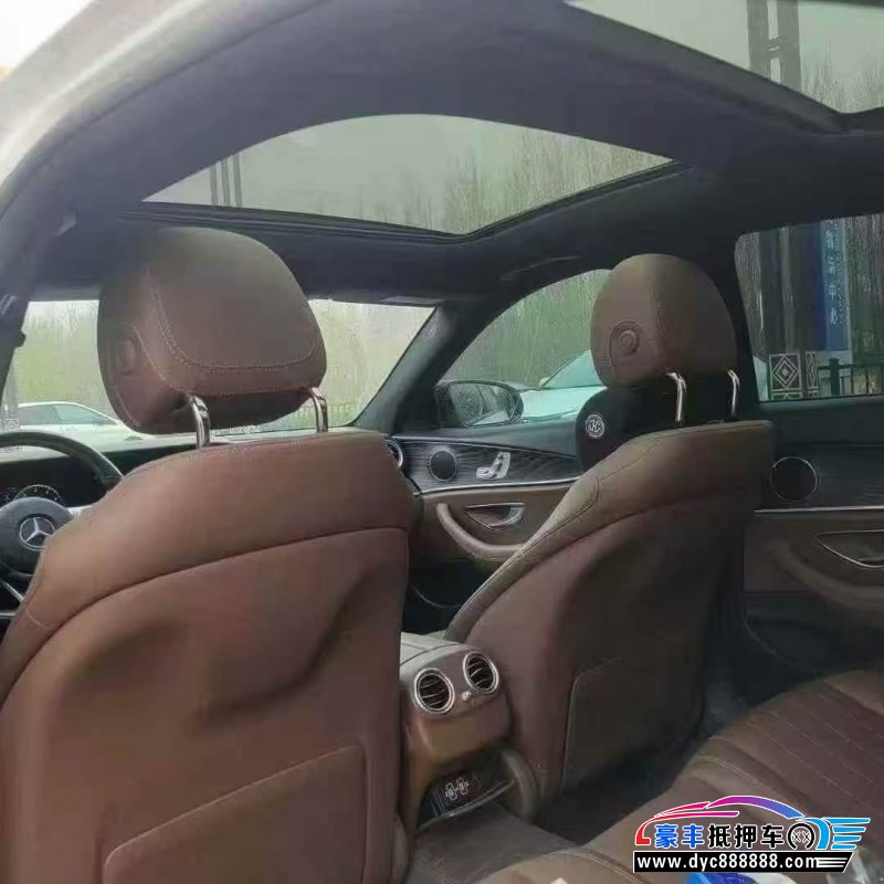 20年奔驰E轿车抵押车出售