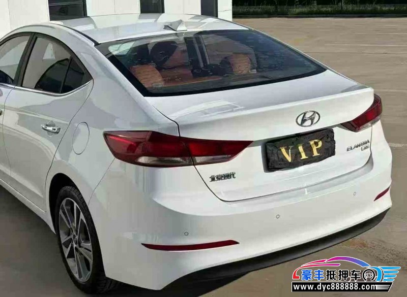 18年现代领动轿车抵押车出售