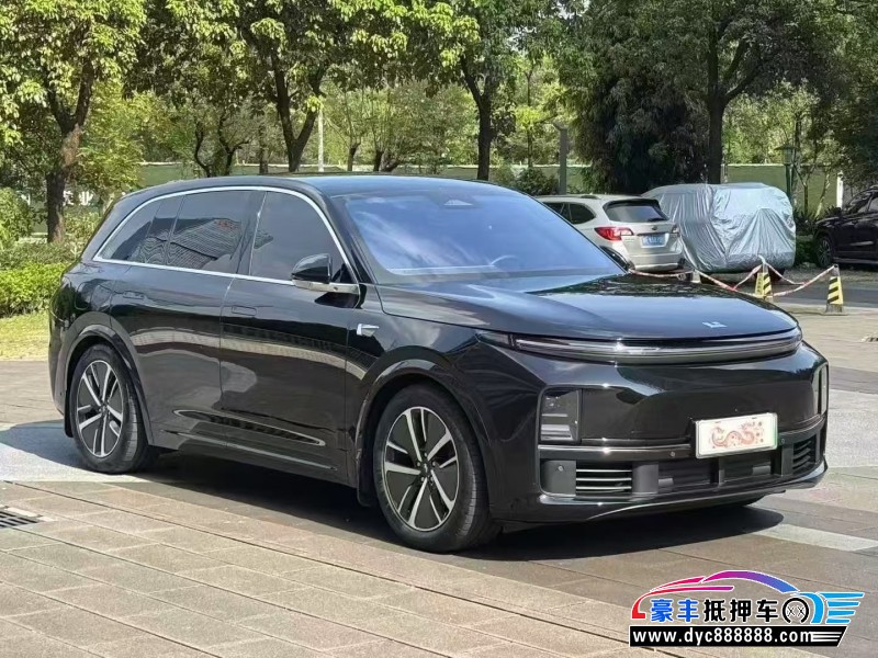 24年理想L7轿车抵押车出售