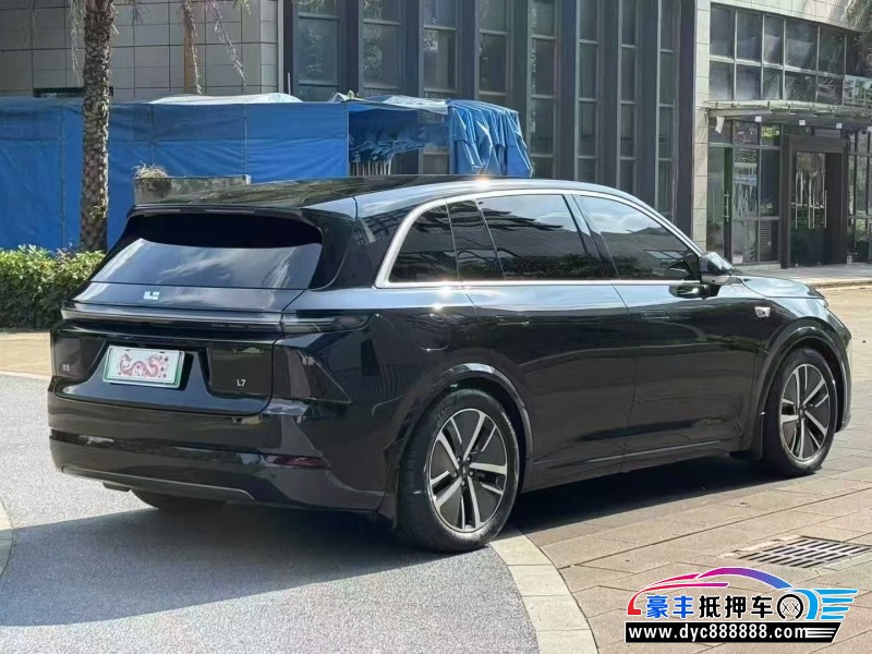24年理想L7轿车抵押车出售