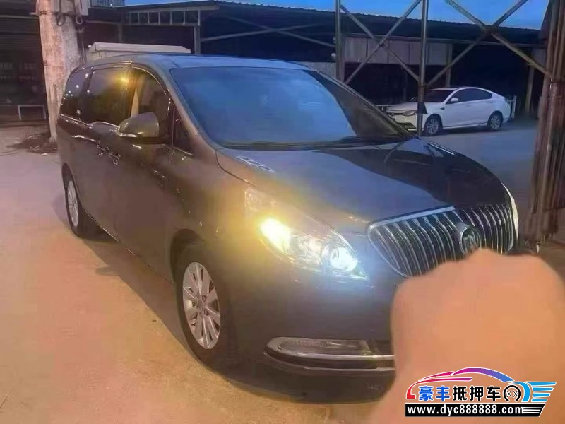 16年别克GL8轿车抵押车出售