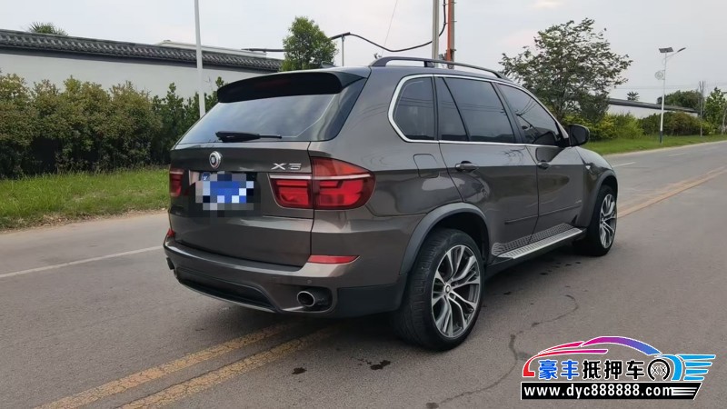 13年宝马X5轿车抵押车出售