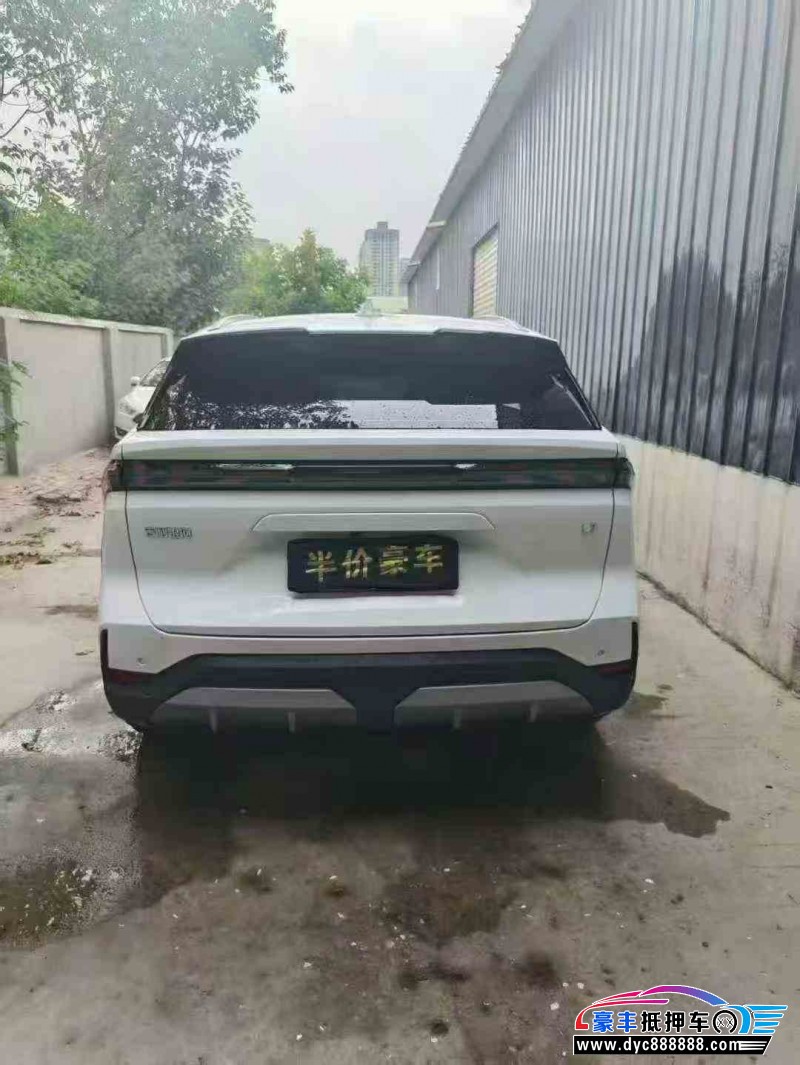 23年吉利银河L7轿车抵押车出售