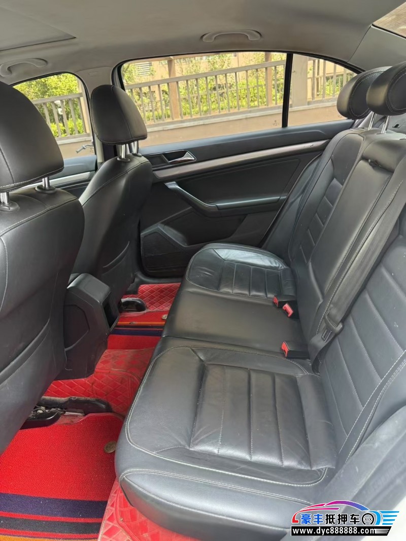 19年大众朗逸轿车抵押车出售