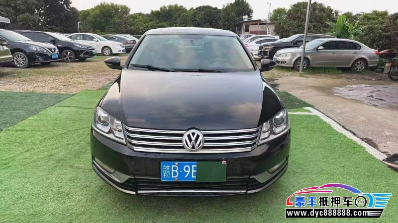 15年大众迈腾轿车抵押车出售