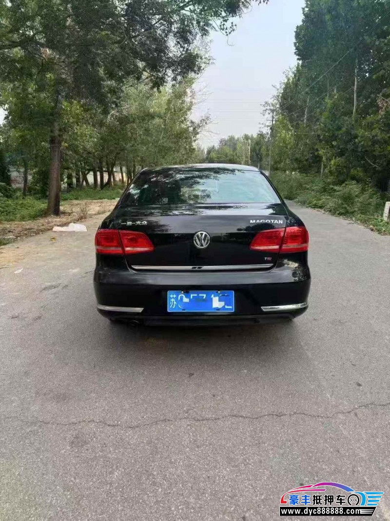 16年大众迈腾轿车抵押车出售