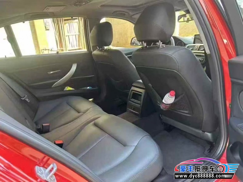 15年宝马3系轿车抵押车出售