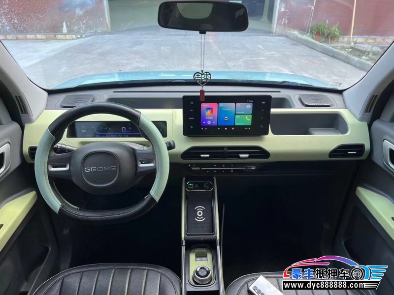 23年吉利熊猫轿车抵押车出售