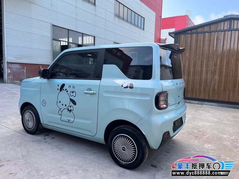 23年吉利熊猫轿车抵押车出售