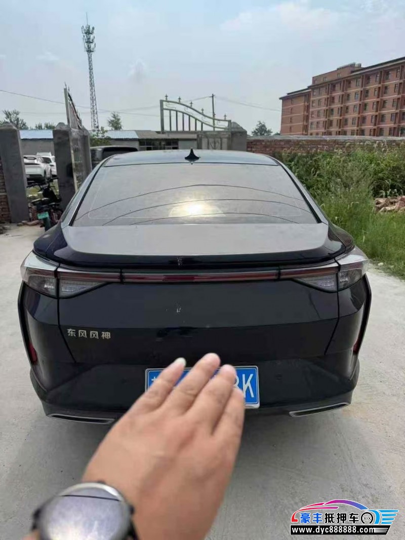 21年东风风神奕炫轿车抵押车出售