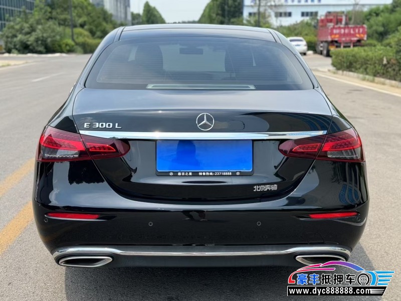 22年奔驰E轿车抵押车出售