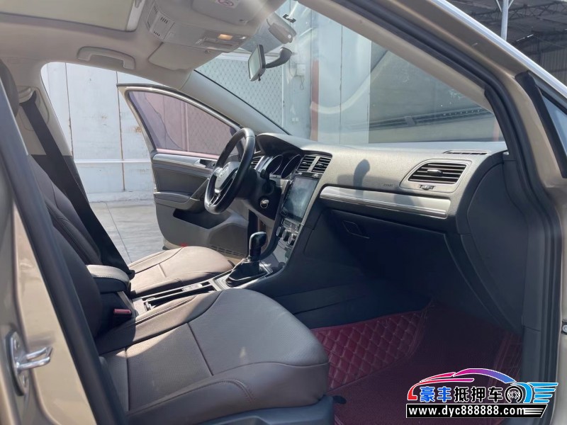 18年大众高尔夫轿车抵押车出售