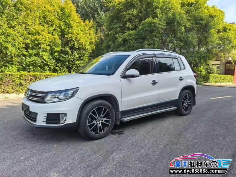 15年大众途观轿车抵押车出售