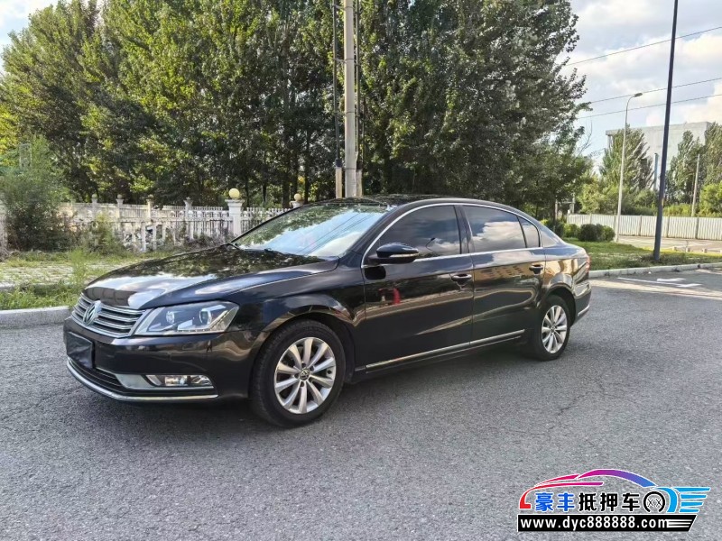 16年大众迈腾轿车抵押车出售