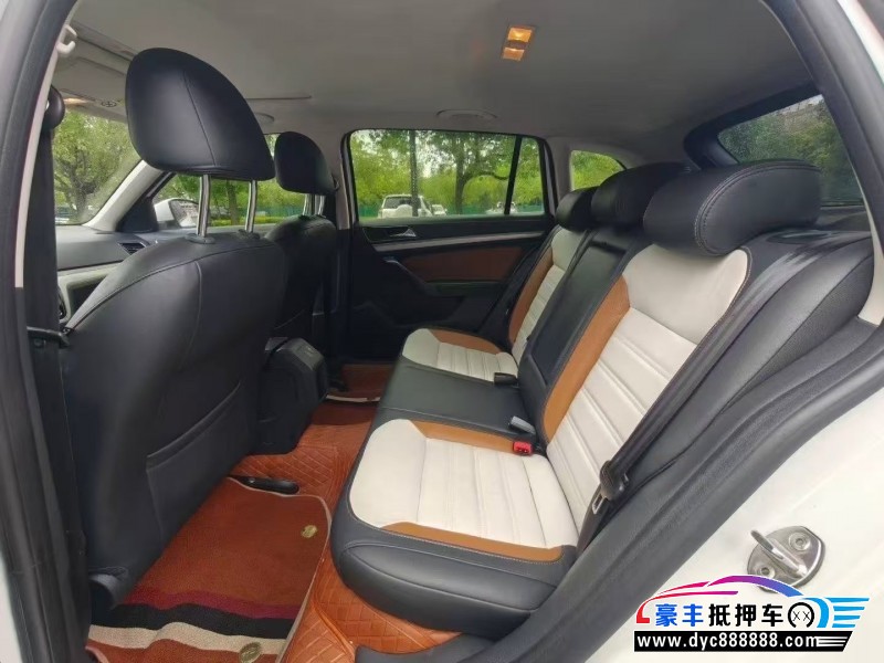 17年大众郎境轿车抵押车出售