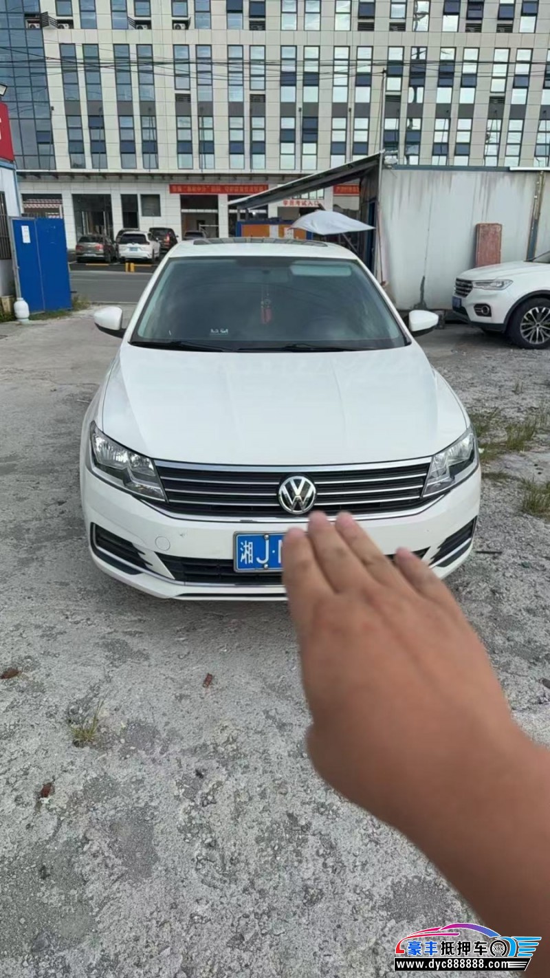 20年大众朗逸轿车抵押车出售