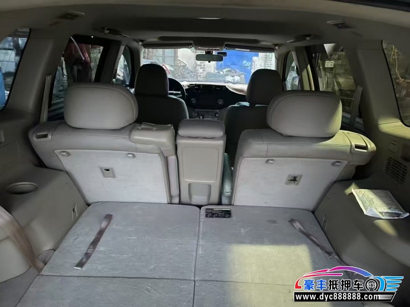 15年丰田汉兰达轿车抵押车出售