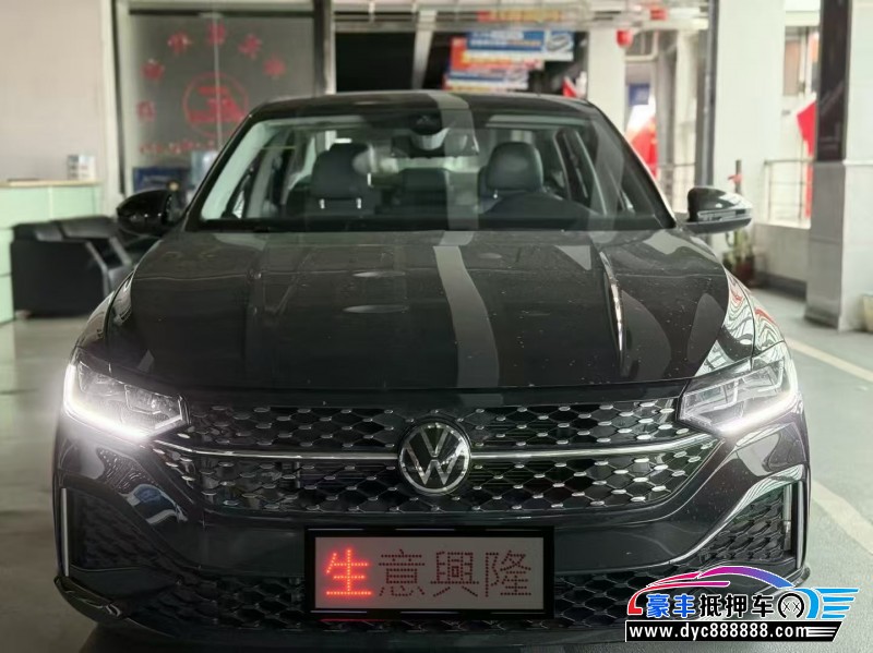 25年大众朗逸轿车抵押车出售