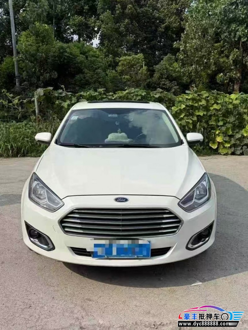 18年福特福睿斯轿车抵押车出售