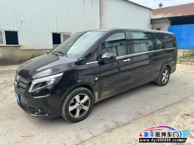 19年奔驰威霆轿车抵押车出售