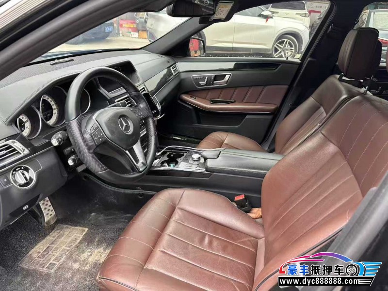 15年奔驰E轿车抵押车出售