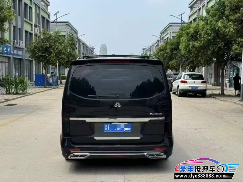 20年奔驰威霆轿车抵押车出售