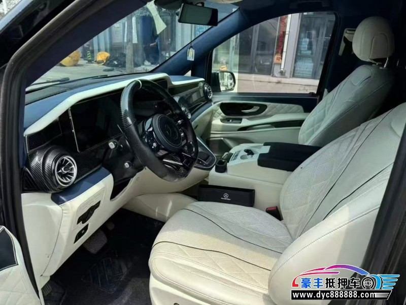 20年奔驰威霆轿车抵押车出售