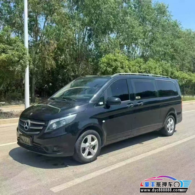 20年奔驰威霆轿车抵押车出售