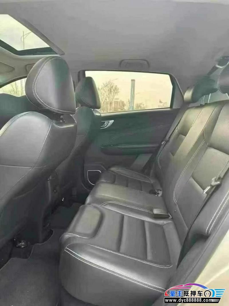 19年吉利远景X3轿车抵押车出售