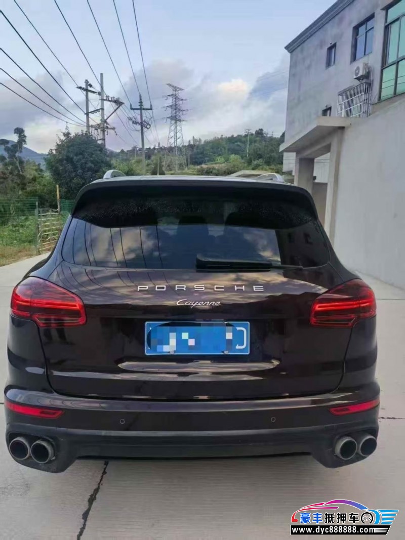 15年保时捷卡宴轿车抵押车出售