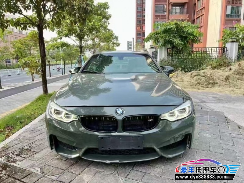 15年宝马M4轿车抵押车出售