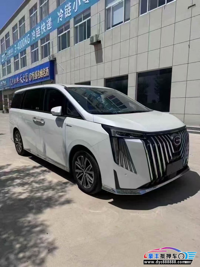 25年传祺M8轿车抵押车出售