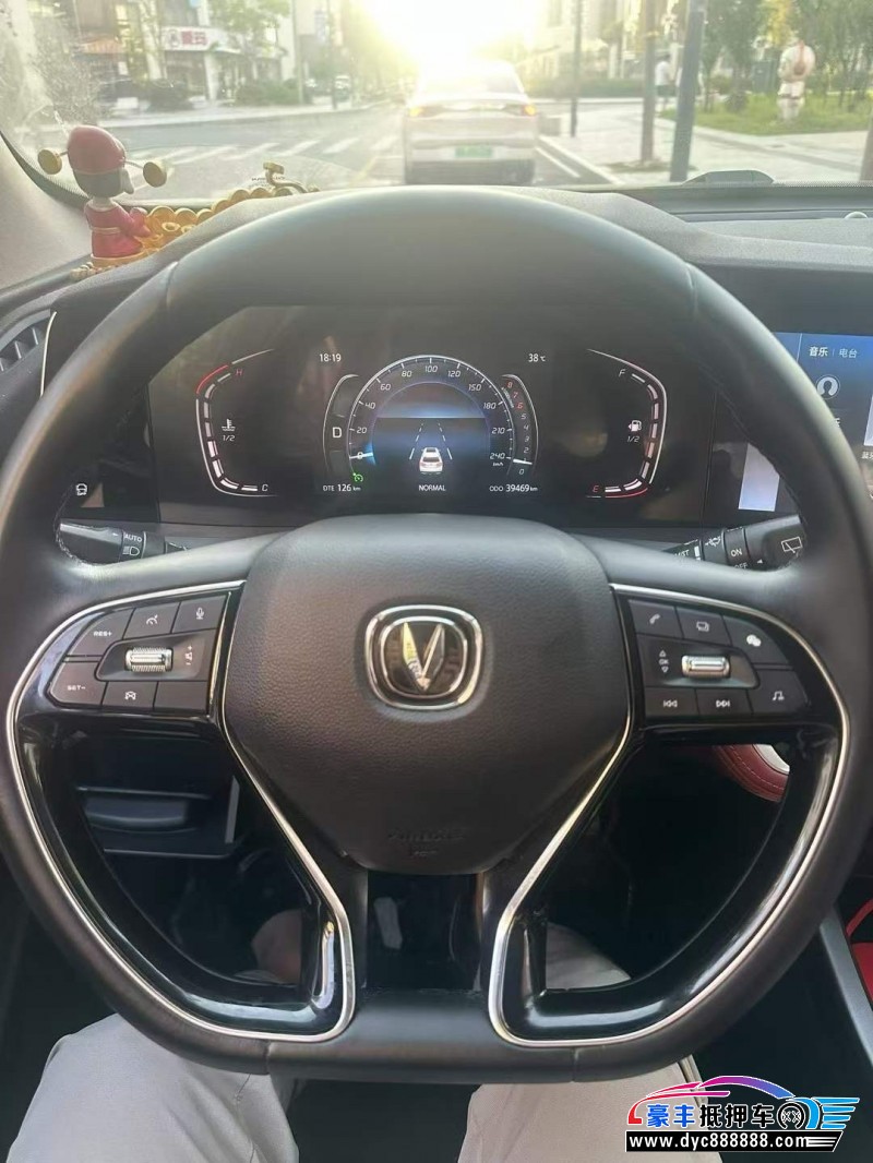 20年长安CS75轿车抵押车出售