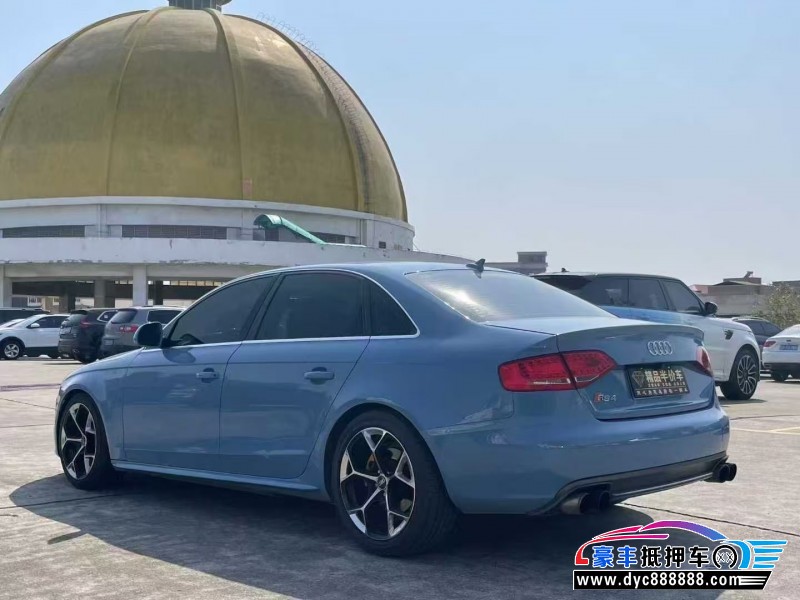 12年奥迪A4L轿车抵押车出售