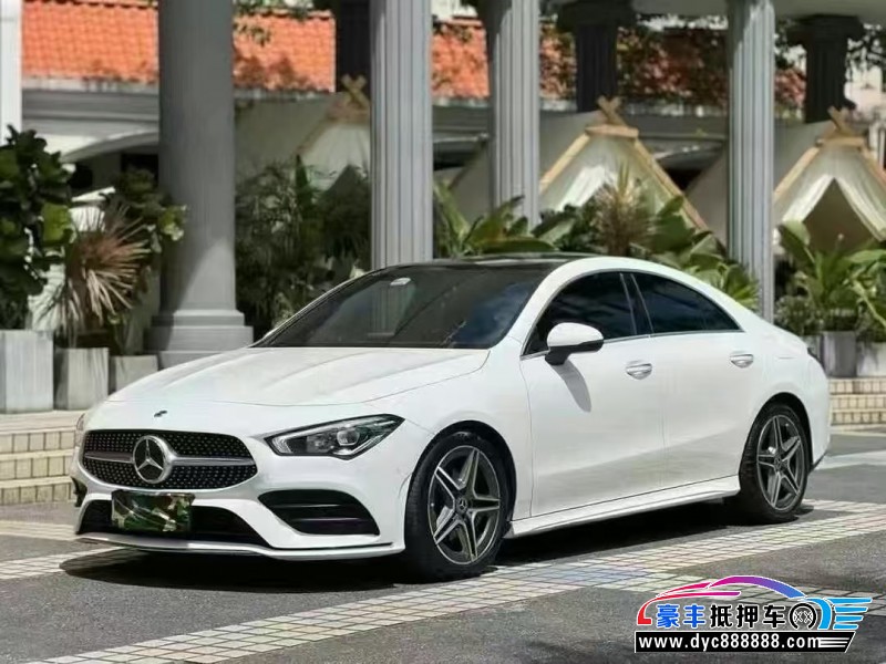 21年奔驰CLA轿车抵押车出售