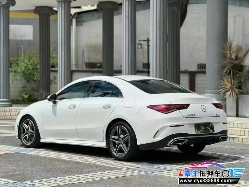 21年奔驰CLA轿车抵押车出售