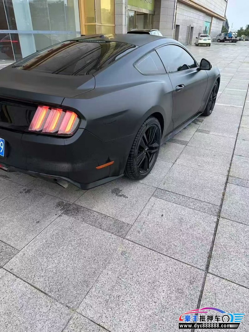 17年福特野马轿车抵押车出售